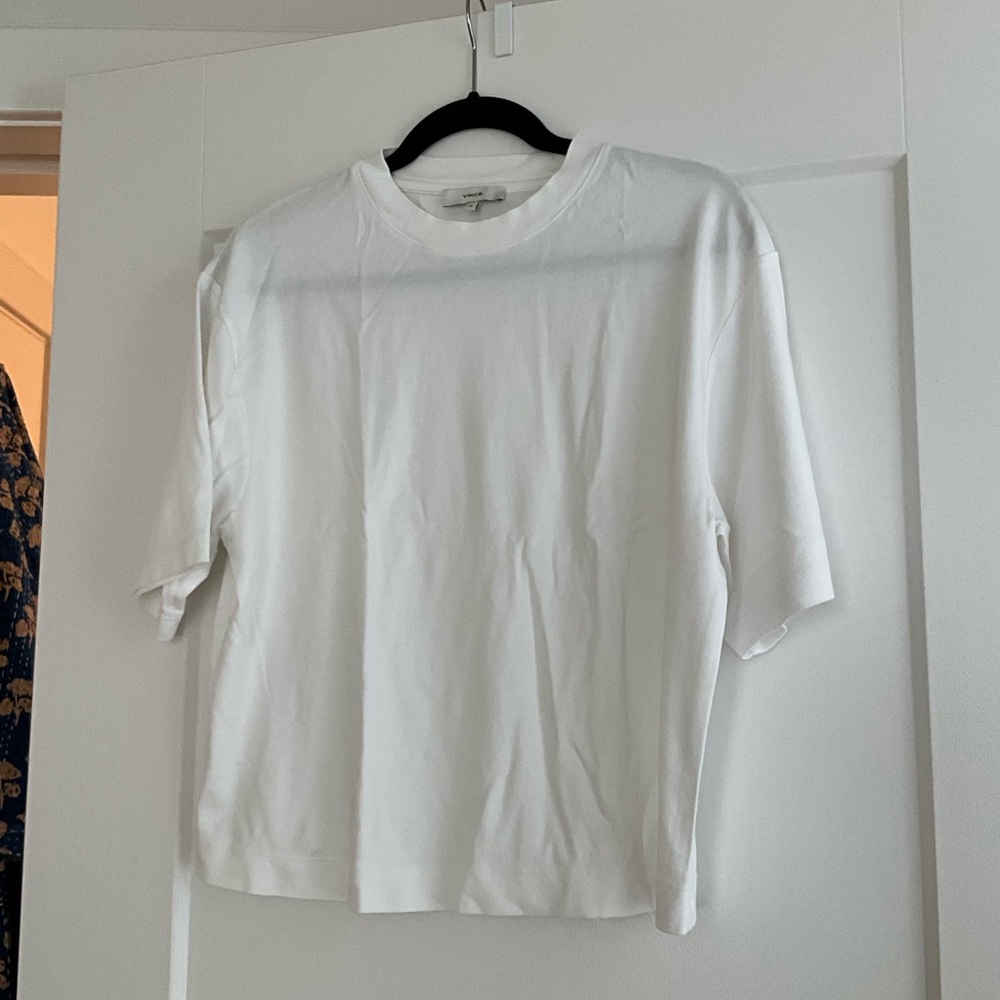 Vince White cropped short Sleeve Tee, US M